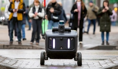 В России создан робот для замены курьеров