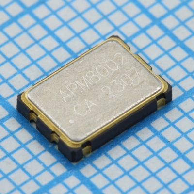 APM7B85623FO 1.84320MHz