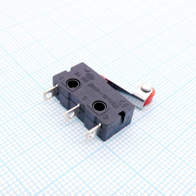 SM5-05N-115-G45 250v 3a+
