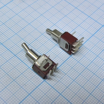 SMTS-102-2C3